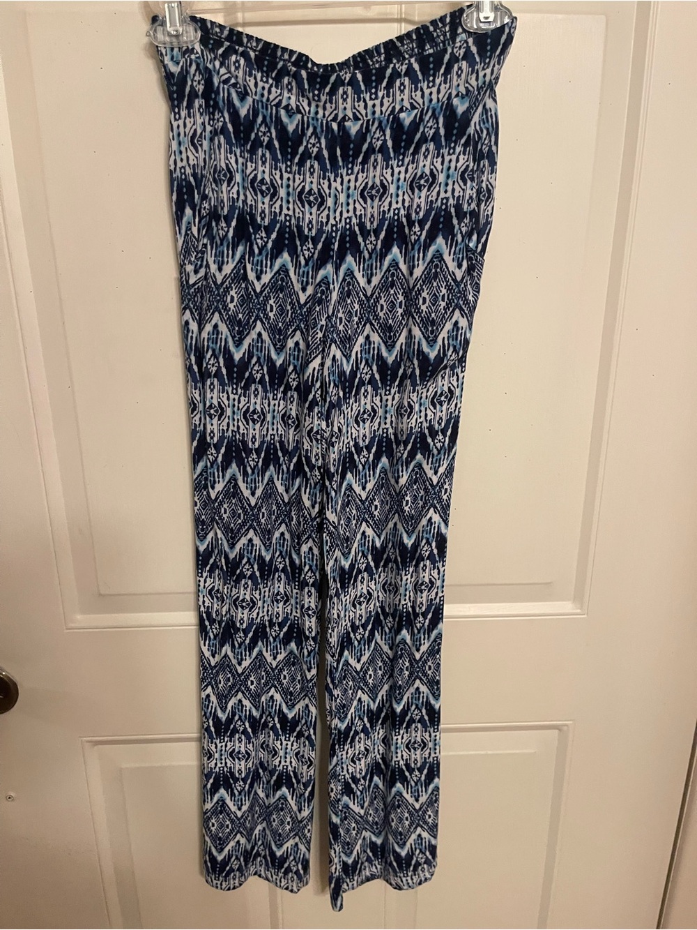 Iz Byer Navy and White Patterned Wide-Leg Pants